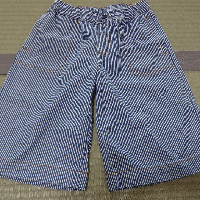 GU(ジーユー)のGU 120サイズ ハーフパンツ キッズ/ベビー/マタニティのキッズ服男の子用(90cm~)(パンツ/スパッツ)の商品写真