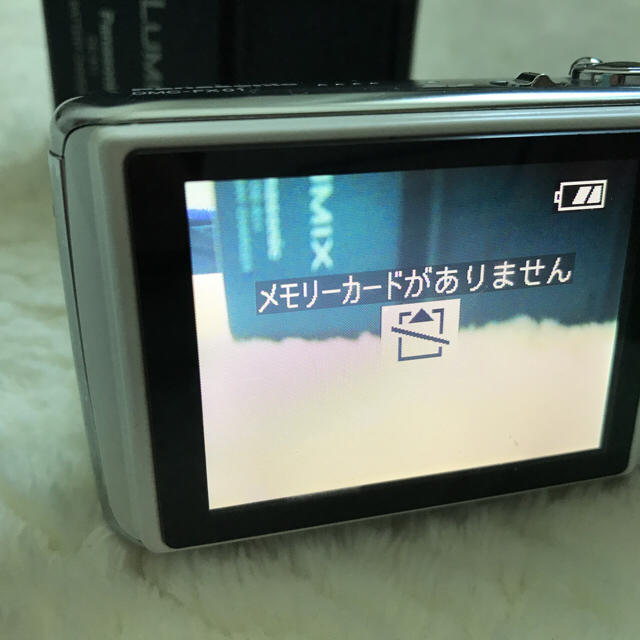 Panasonic(パナソニック)のデジカメ lumix dmc-fx01 中古品 スマホ/家電/カメラのカメラ(コンパクトデジタルカメラ)の商品写真