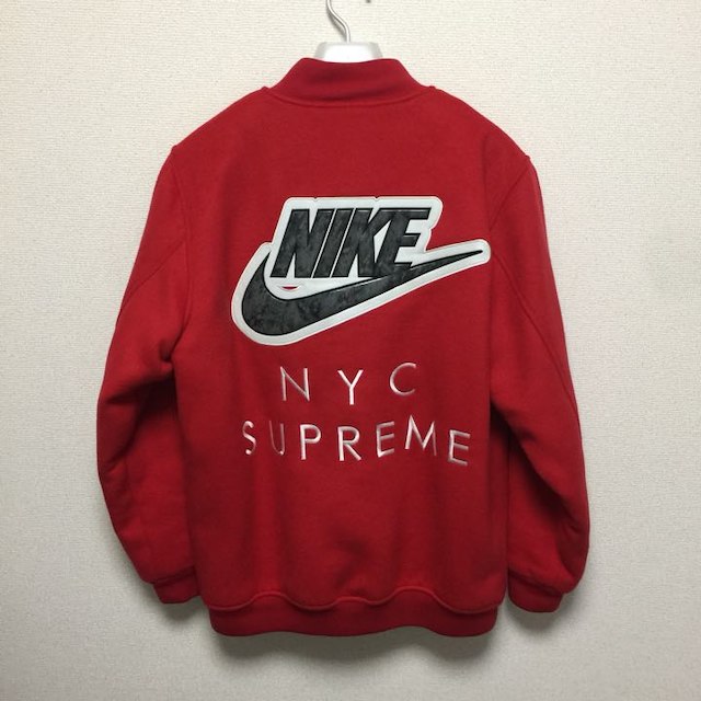 Supreme(シュプリーム)のsupreme nike sb jacket XL jordan red メンズのジャケット/アウター(スタジャン)の商品写真