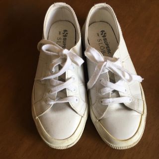 スペルガ(SUPERGA)の本革スペルガレザースニーカー  ❣️美品(スニーカー)