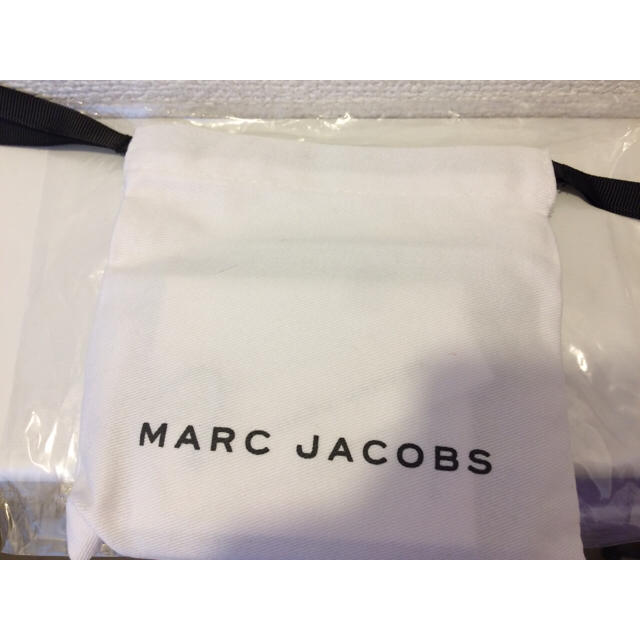 新品 マークジェイコブス MARC JACOBS カードケース 名刺入れ セール