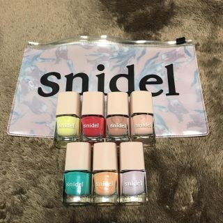 スナイデル(SNIDEL)のむー様専用(マニキュア)