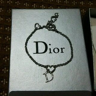 ディオール(Dior)のDiorハートブレスレット♥未使用品(ブレスレット/バングル)