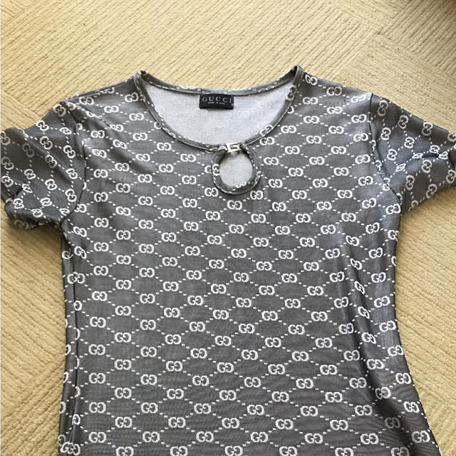 Gucci(グッチ)のTシャツ レディースのトップス(Tシャツ(半袖/袖なし))の商品写真