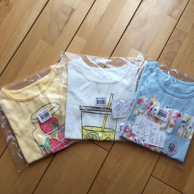 ベルメゾン(ベルメゾン)の値下げ‼︎女児♡Aライン♡Tシャツセット♡100㎝ キッズ/ベビー/マタニティのキッズ服女の子用(90cm~)(Tシャツ/カットソー)の商品写真