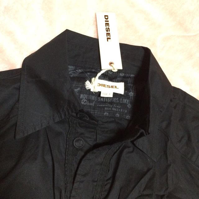 DIESEL(ディーゼル)の新品ディーゼル☆コットンシャツ レディースのトップス(シャツ/ブラウス(半袖/袖なし))の商品写真