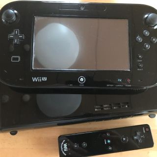 ウィーユー(Wii U)のWIIUセット(家庭用ゲーム機本体)