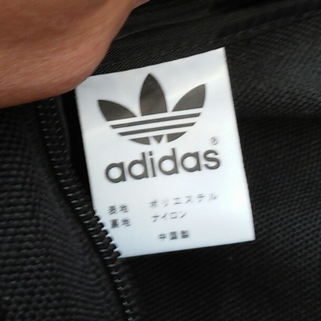 adidas(アディダス)のアディダスショルダーバッグ♪ スポーツ/アウトドアのスポーツ/アウトドア その他(その他)の商品写真