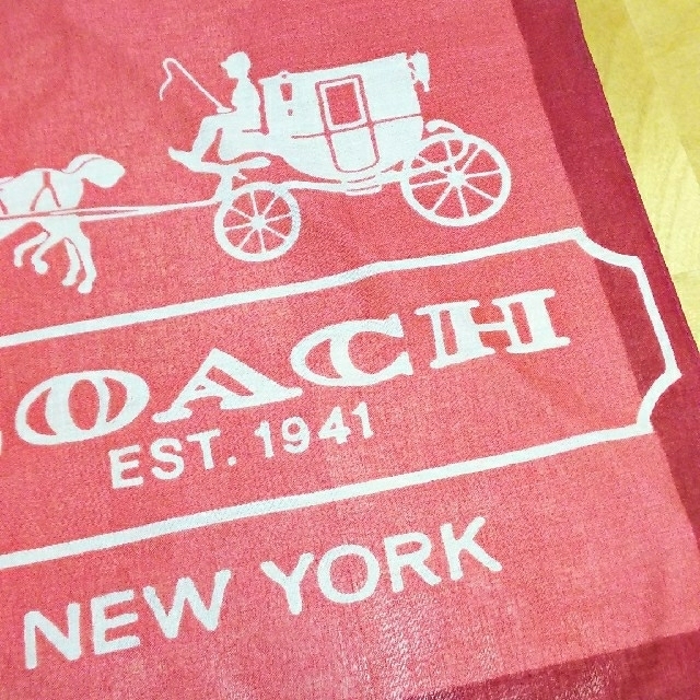 COACH(コーチ)のCOACH コーチ ハンカチ  レディースのファッション小物(ハンカチ)の商品写真