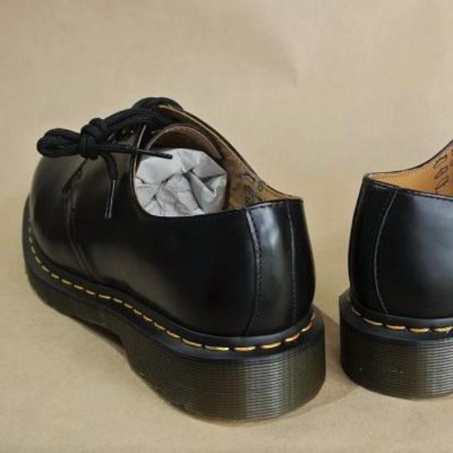 Dr.Martens(ドクターマーチン)のDr.Martens Shoe 本革黒 N.1461 UK9.0正規 (TH) メンズの靴/シューズ(ブーツ)の商品写真