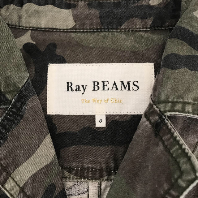 Ray BEAMS(レイビームス)のBEAMS カモフラ ミリタリージャケット モッズコート  レディースのジャケット/アウター(ミリタリージャケット)の商品写真
