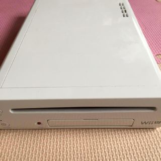 ウィーユー(Wii U)の送料込み❤️Wii U本体❤️8ギガ❤️(家庭用ゲーム機本体)