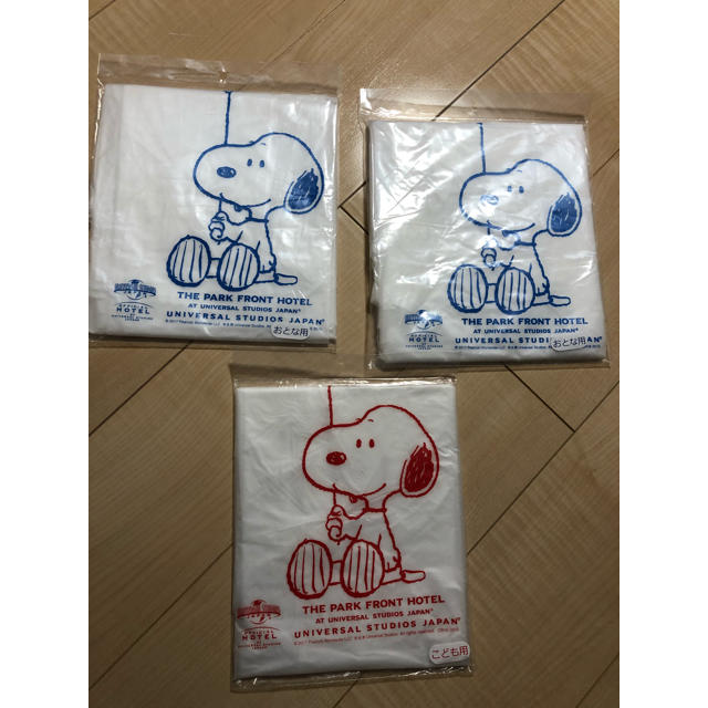 SNOOPY(スヌーピー)のユニバーサルスタジオジャパン ポンチョ チケットの施設利用券(遊園地/テーマパーク)の商品写真