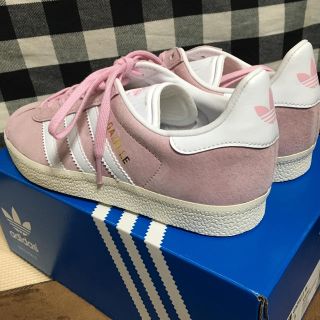 アディダス(adidas)のrose様4/24【新品】adidasガゼルスニーカー（ワンダーピンク23.5）(スニーカー)