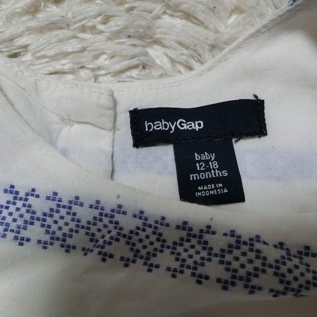 babyGAP(ベビーギャップ)のbaby GAP ロンパース キッズ/ベビー/マタニティのベビー服(~85cm)(ロンパース)の商品写真