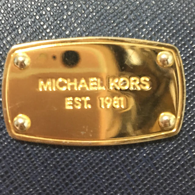 Michael Kors(マイケルコース)の❤︎S☆様専用❤︎マイケルコース 二つ折り財布 ネイビー メンズのファッション小物(折り財布)の商品写真