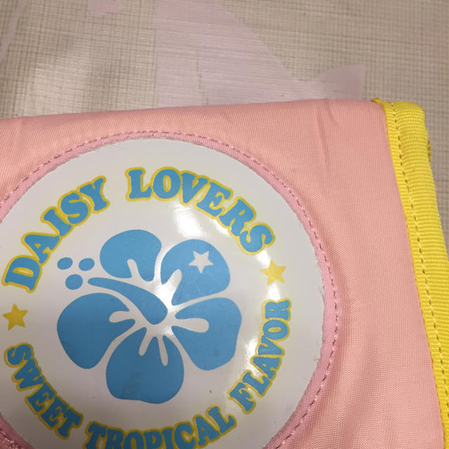 DAISY LOVERS(ディジーラバーズ)のDAISY LOVERS 財布 キッズ/ベビー/マタニティのこども用ファッション小物(財布)の商品写真