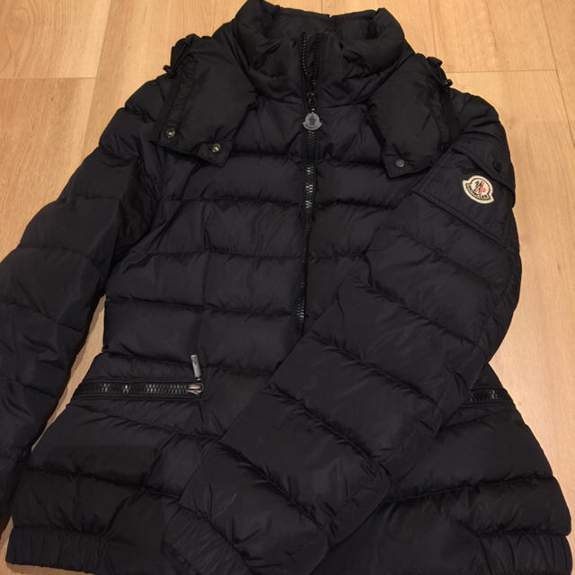 MONCLER(モンクレール)のモンクレール ザビー♫♫ レディースのジャケット/アウター(ダウンジャケット)の商品写真