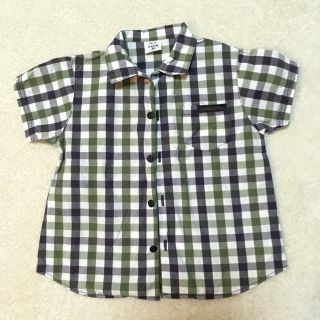 ベベ(BeBe)のbebe95 男の子半袖シャツ(Tシャツ/カットソー)