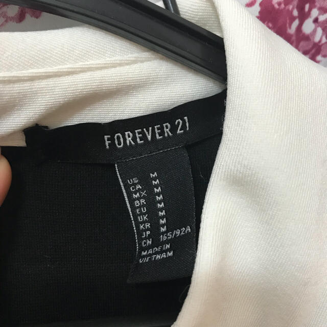 FOREVER 21(フォーエバートゥエンティーワン)のforever21 襟付きワンピース レディースのワンピース(ミニワンピース)の商品写真