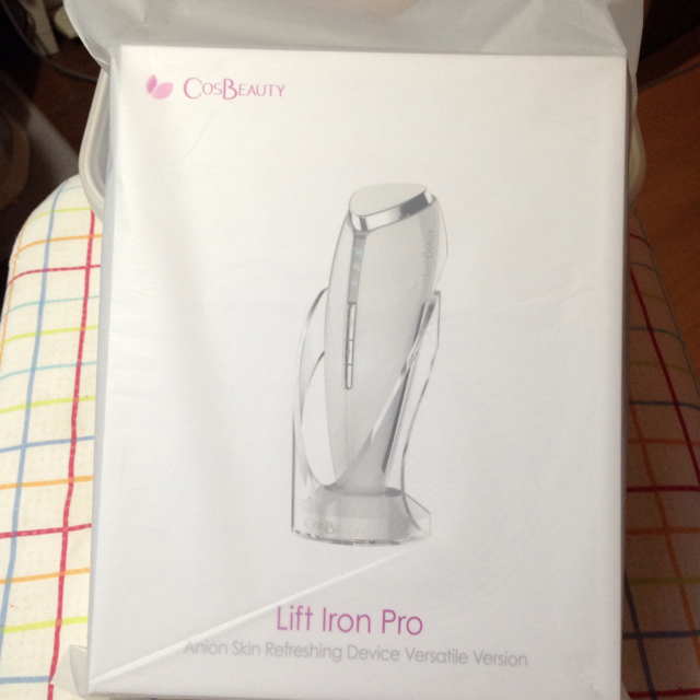 新品 コスビューティ Lift Iron Proリフトアイロンプロ 温冷美顔器