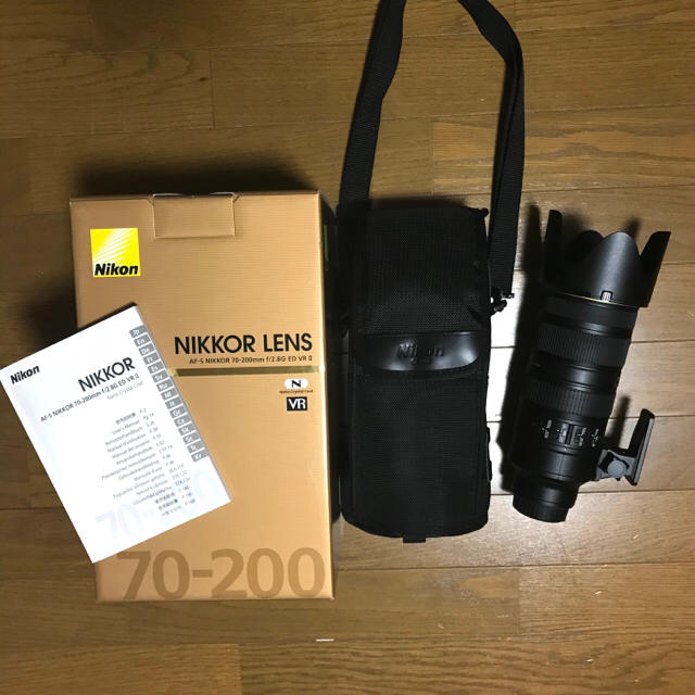 NIKON 70-200 新品　箱スレあり