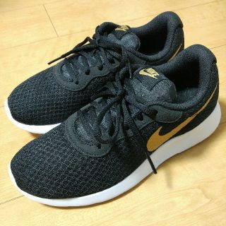 ナイキ(NIKE)のNIKE TANJUN ナイキ タンジュン ゴールド(スニーカー)