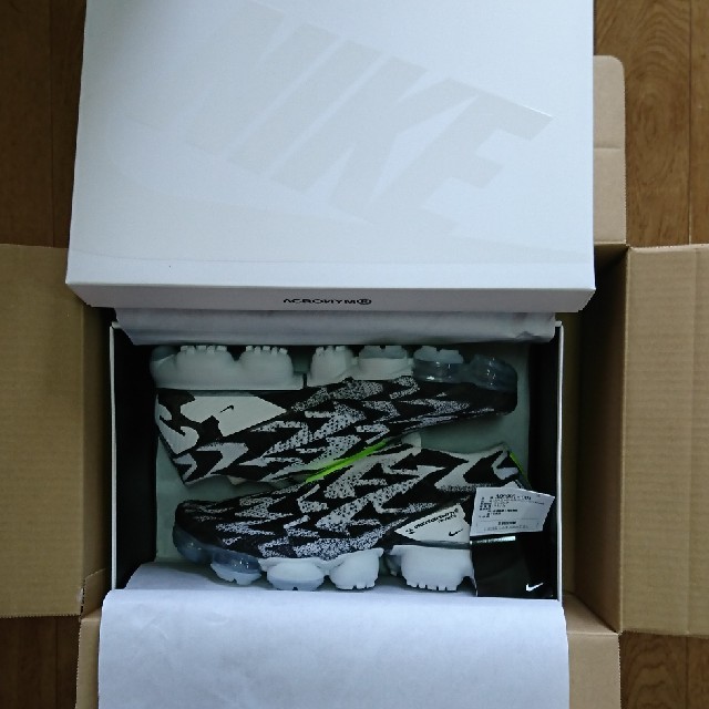 NIKE(ナイキ)の28cm★NIKE×ACRONYM★AIR VAPORMAX 国内正規品 メンズの靴/シューズ(スニーカー)の商品写真