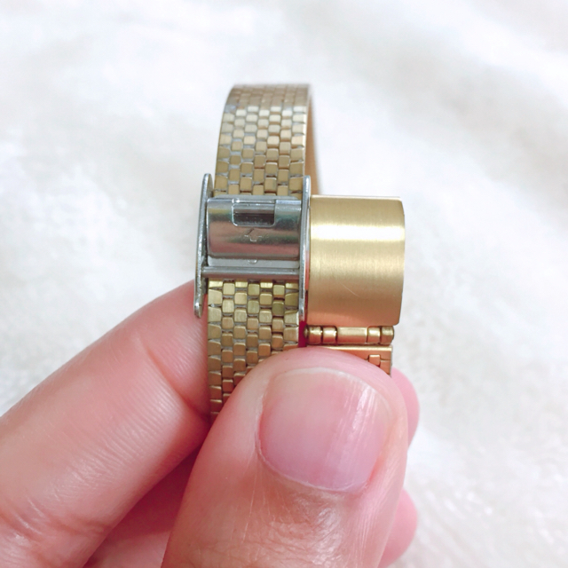 SEIKO - 【SEIKO】シンプル八角形ゴールド腕時計✩︎美品の通販 SEIKO - 【SEIKO】シンプル八角形ゴールド腕時計✩︎美品の通販