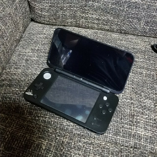 ニンテンドー2DS - 専用出品物 欠品なし美品 はぐれメタルエディション Nintendo 2DSの通販 by tomozo shop