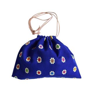 ビューティアンドユースユナイテッドアローズ(BEAUTY&YOUTH UNITED ARROWS)のチャリータ charrita 刺繍 巾着バッグ 6 ROKU 完売 タグあり(ショルダーバッグ)