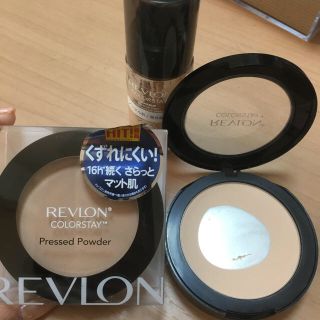 レブロン(REVLON)のREVLON パウダーファンデーションセット(ファンデーション)