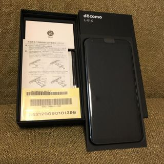 エルジーエレクトロニクス(LG Electronics)の【ドコモ】【新品未使用】L-01K V30+ Aurora Black【未通電】(スマートフォン本体)