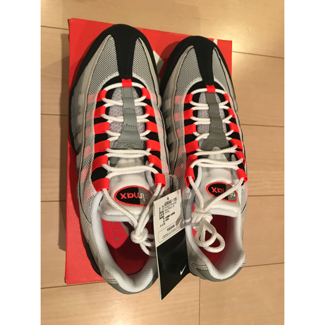 NIKE(ナイキ)の28.5cm Nike air max 95 solar red メンズの靴/シューズ(スニーカー)の商品写真