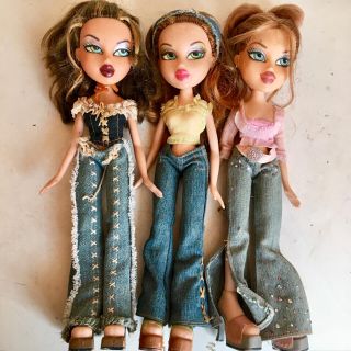 bratz ブラッツ 人形の通販 by ひかり's shop｜ラクマ