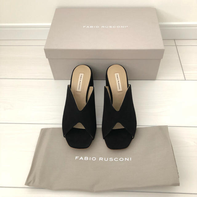 FABIO RUSCONI - 【新品】定価25380円 ファビオルスコーニ Vカット ...