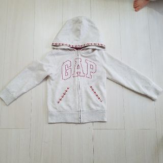 ベビーギャップ(babyGAP)のbabygap ハート刺繍パーカー(カーディガン)