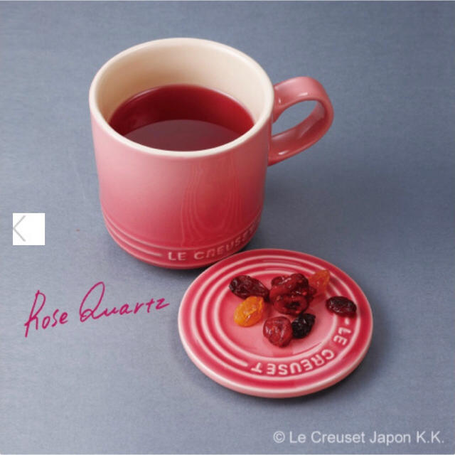 LE CREUSET(ルクルーゼ)の【新品未使用】le creuset 蓋つきマグカップ🍓 インテリア/住まい/日用品のキッチン/食器(グラス/カップ)の商品写真