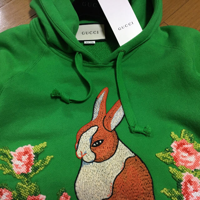 ●GUCCI17awうさぎ刺繍アップリケ緑スウェットプルパーカーXS●グッチ | フリマアプリ ラクマ