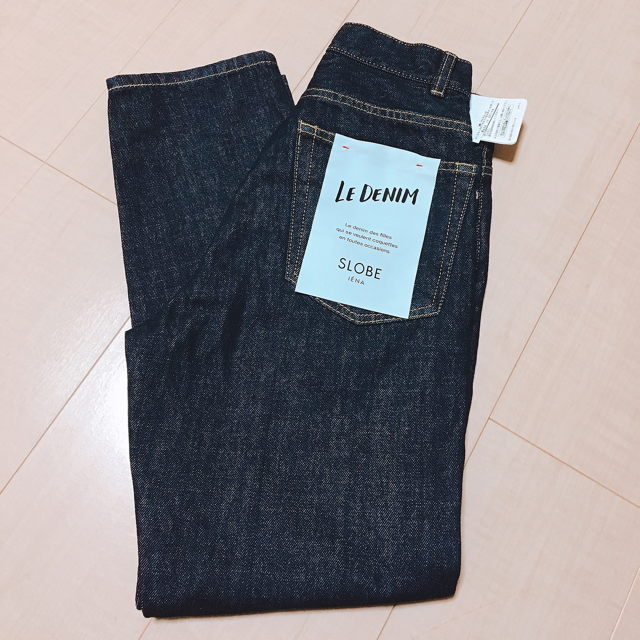 SLOBE IENA(スローブイエナ)のLE DENIM ストレートデニム レディースのパンツ(デニム/ジーンズ)の商品写真