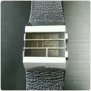 ディーゼル(DIESEL)のディーゼル メンズ 腕時計 革ベルト 黒×シルバー DIESEL デジタル(腕時計(デジタル))