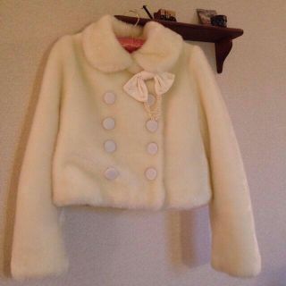 Angelic Pretty(毛皮/ファーコート)のフリマアイテム一覧 Angelic Pretty(毛皮/ファーコート)のフリマアイテム一覧