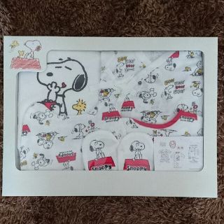 スヌーピー(SNOOPY)のベルお様 専用★  新品未開封 スヌーピー 出産祝い 新生児(肌着/下着)