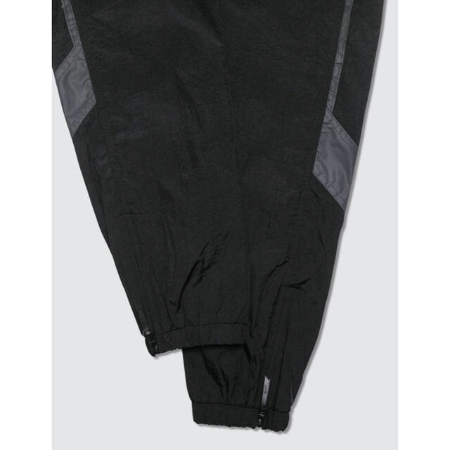 定番最安値 新品 MOG BLACK REFLECTIVE PANTの通販 by ノブ's shop｜ラクマ 爆買い豊富な