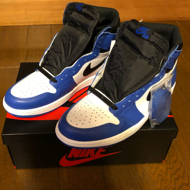 NIKE(ナイキ)のNIKE AIR JORDAN 1 ALTERNATE GAME ROYAL メンズの靴/シューズ(スニーカー)の商品写真