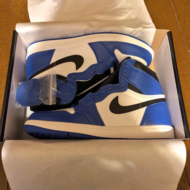 NIKE(ナイキ)のNIKE AIR JORDAN 1 ALTERNATE GAME ROYAL メンズの靴/シューズ(スニーカー)の商品写真