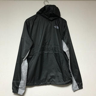 THE NORTH FACE薄手ナイロンパーカー海外購入