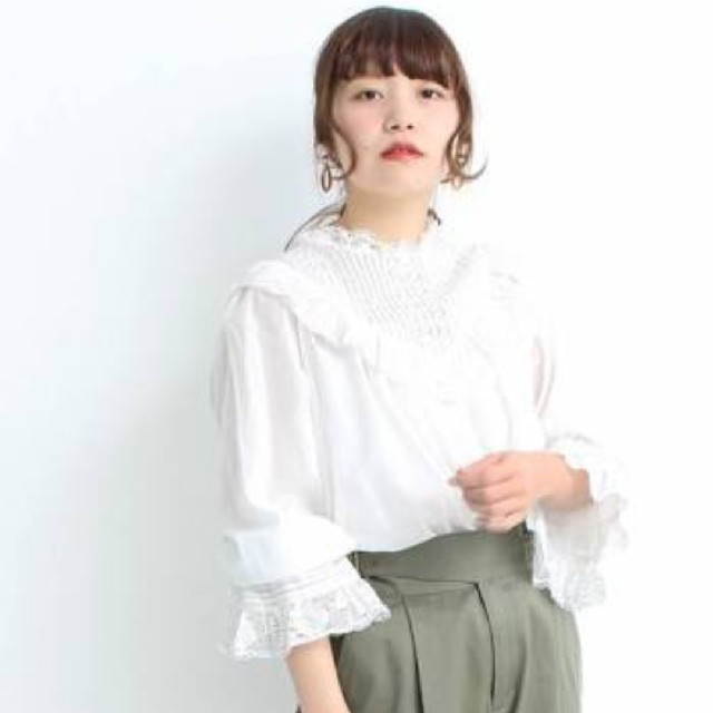 Dot&Stripes CHILDWOMAN(ドットアンドストライプスチャイルドウーマン)の【GW値下げ】Dot＆Stripes CHILDWOMAN レースブラウス レディースのトップス(シャツ/ブラウス(長袖/七分))の商品写真