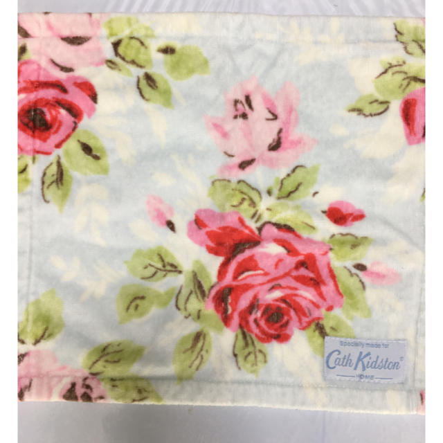 Cath Kidston(キャスキッドソン)の未使用❣️キャスキッドソン ハンドタオル レディースのファッション小物(ハンカチ)の商品写真