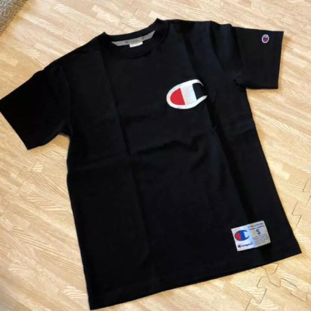 Champion(チャンピオン)のmika764様専用チャンピオン ビッグロゴTシャツ2枚セット レディースのトップス(Tシャツ(半袖/袖なし))の商品写真